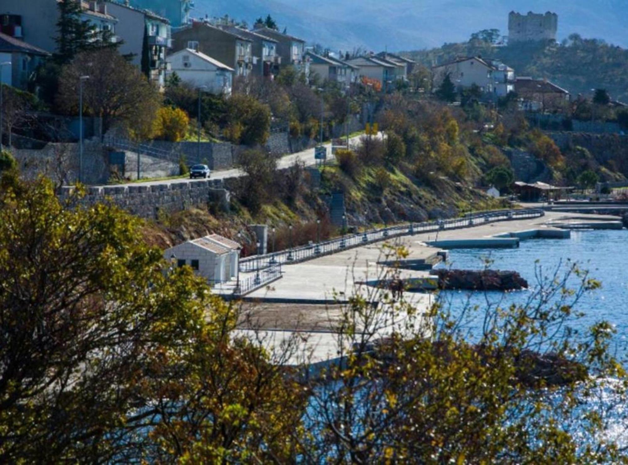 Apartman Pod Plocom Senj  Esterno foto